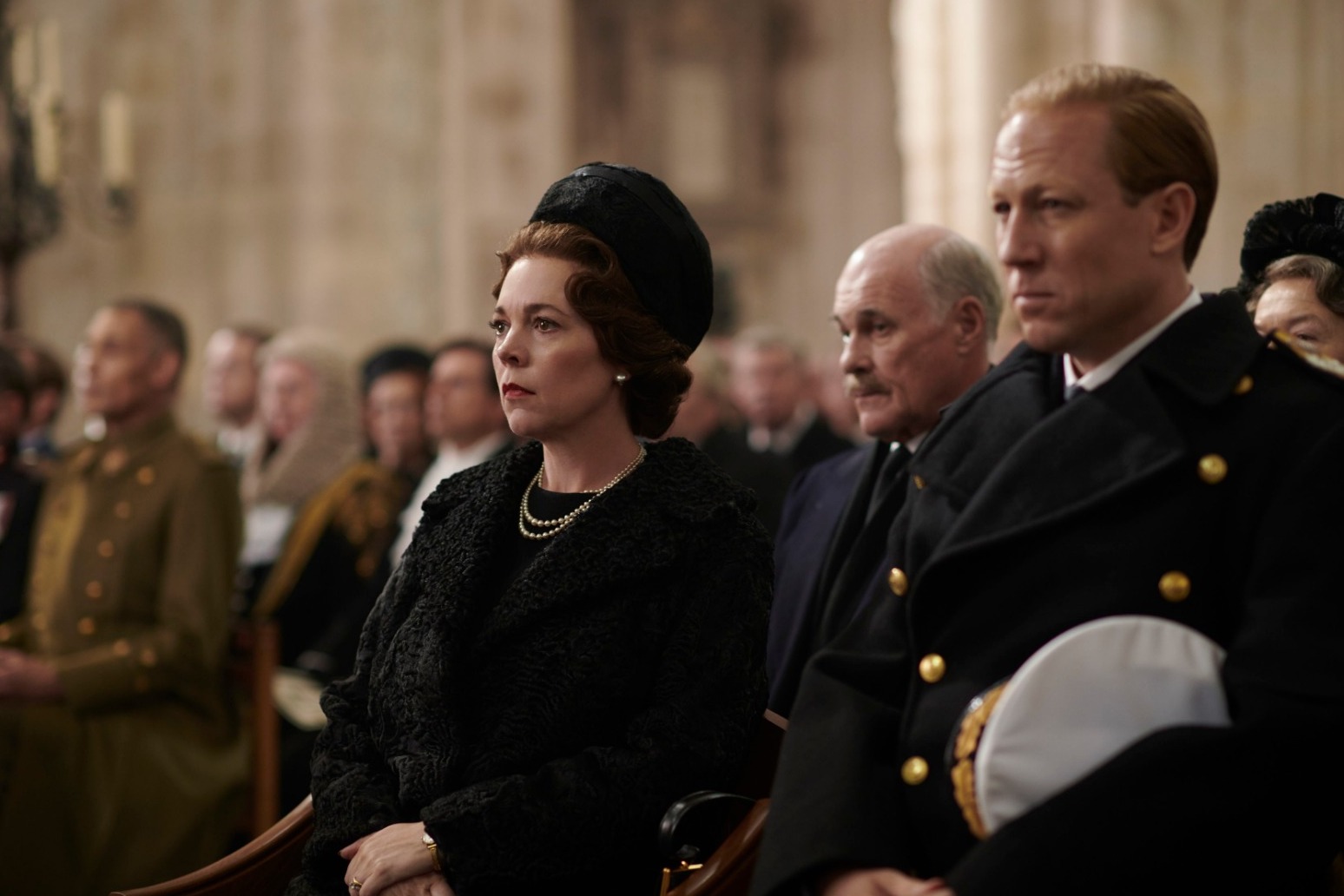 OLIVIA COLMAN REVEALS MOST DIFFICULT THING ABOUT PLAYING QUEEN IN THE CROWN 